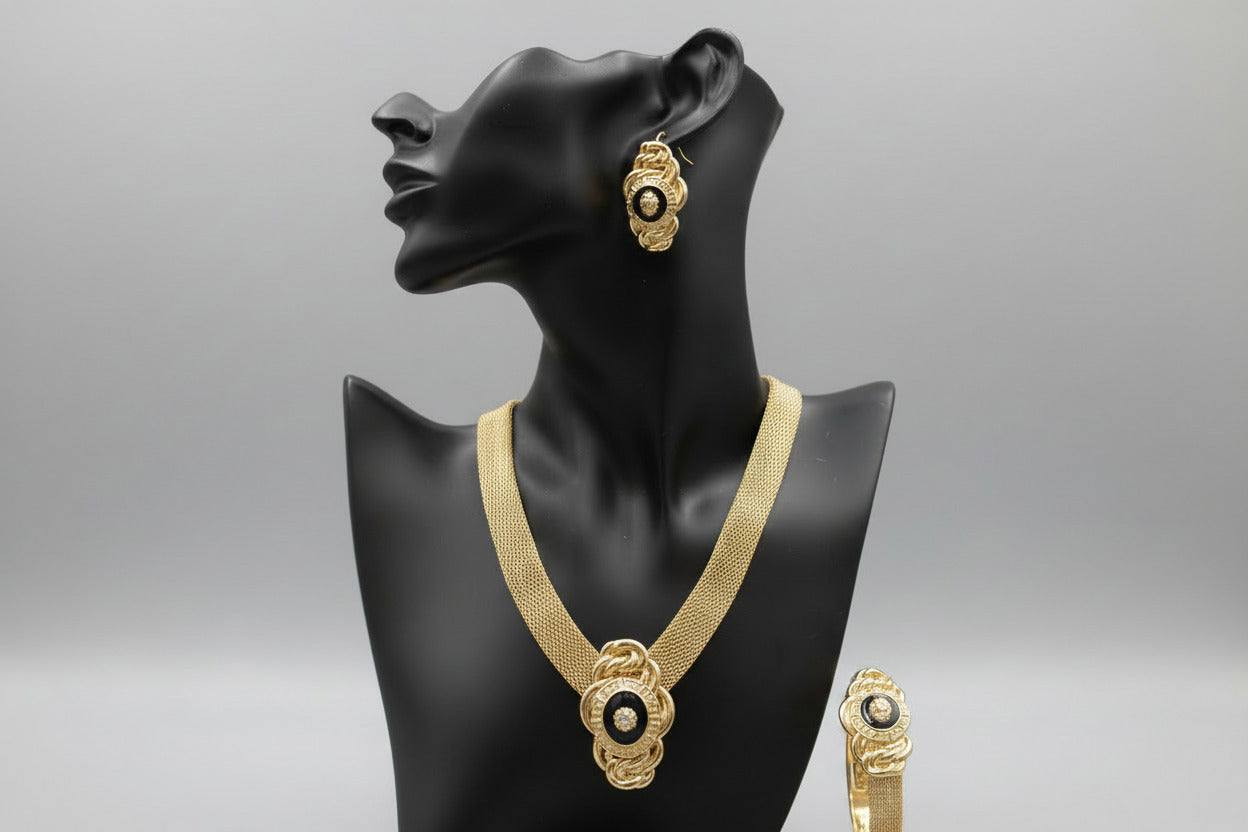 Bentix Brazilian Gold necklace with decorative elements showcasing authentic Brazilian gold and silver plated craftsmanship