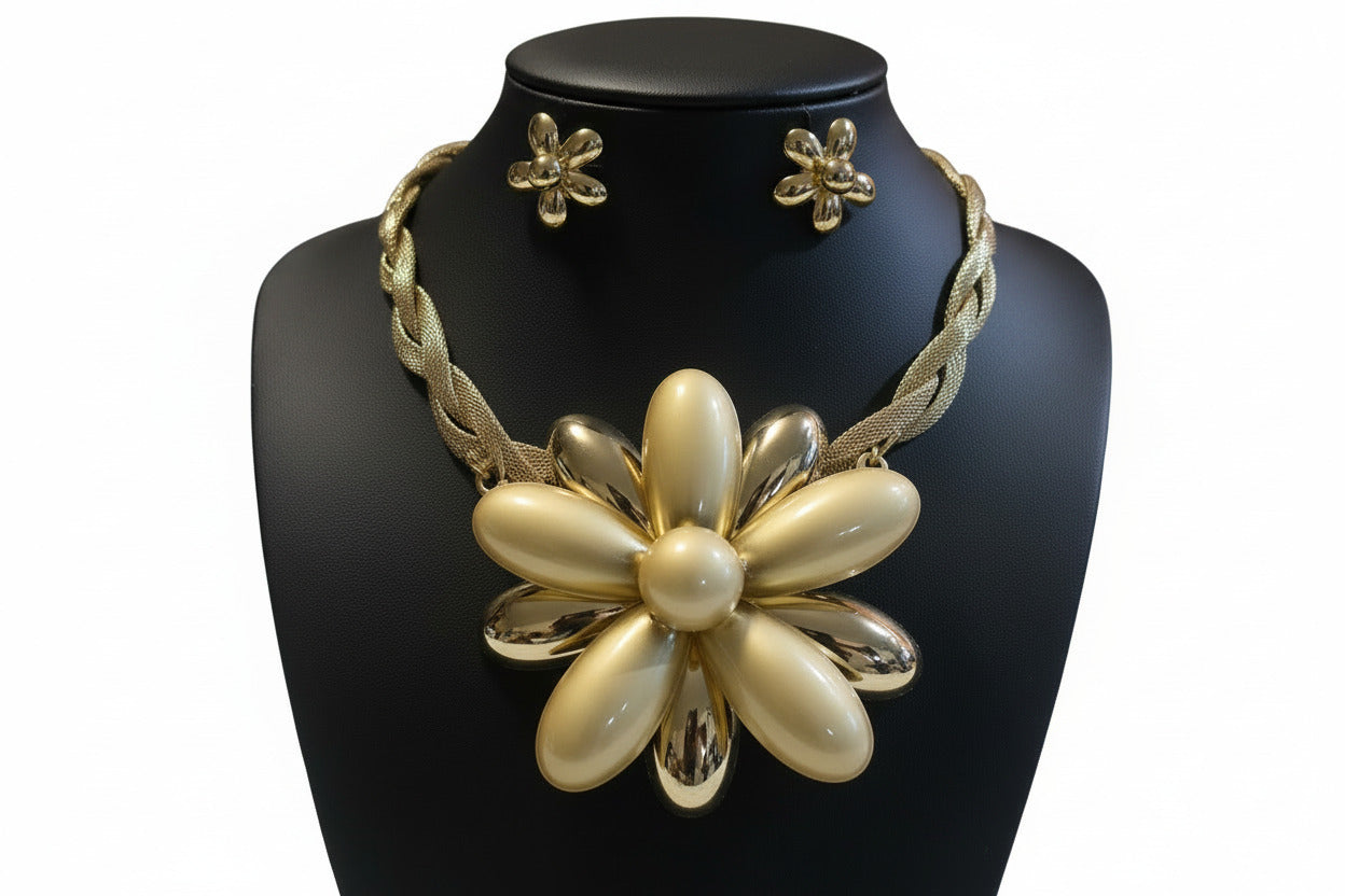 Gold Flower-Shape brooch necklace,bangle,earrings